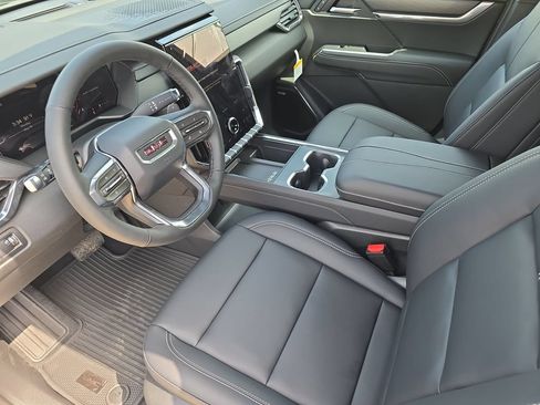 New 2026 GMC Acadia Elevation w/ Elevation Premium Package FWD image 17