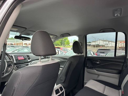 Used 2017 Honda Ridgeline RT image 22