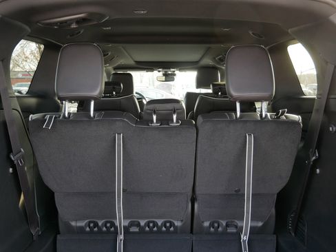 New 2026 Chrysler Pacifica Limited w/ Trailer Tow Group image 11