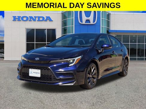 Used 2023 Toyota Corolla SE FWD image 7