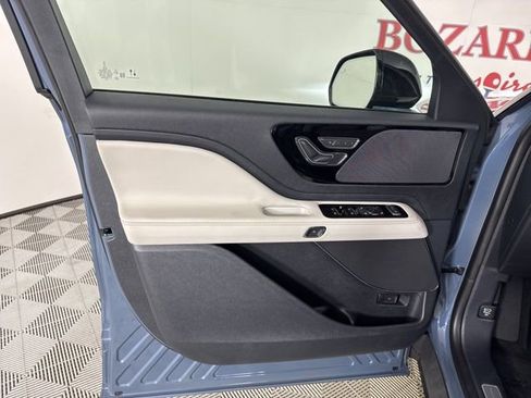 New 2025 Lincoln Aviator 2WD image 15