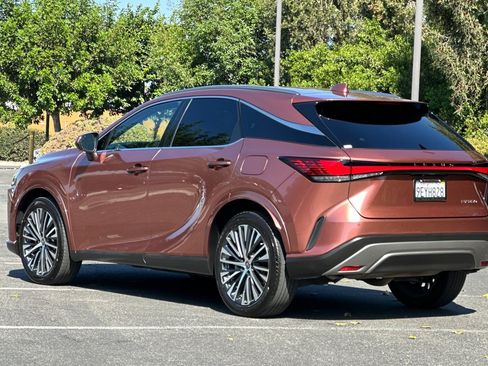 Used 2023 Lexus RX 350 Premium Plus w/ Accessory Package (Z1) FWD image 3