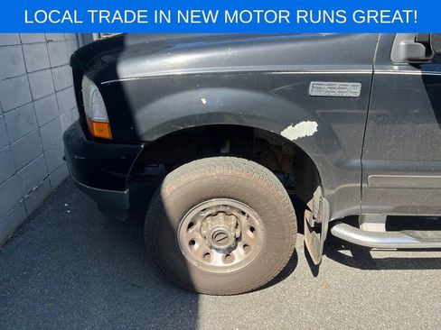 Used 2003 Ford F250 4x4 SuperCab Super Duty image 5