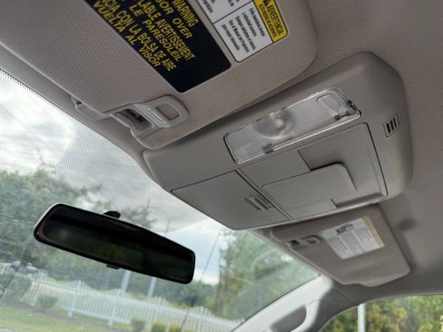 Used 2016 Toyota Tundra SR image 21