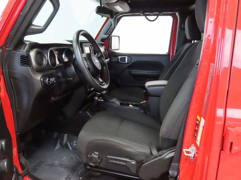 Used 2021 Jeep Wrangler Unlimited Sport image 14