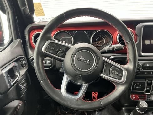 Used 2022 Jeep Wrangler Unlimited Rubicon w/ Steel Bumper Group AWD/4WD image 14