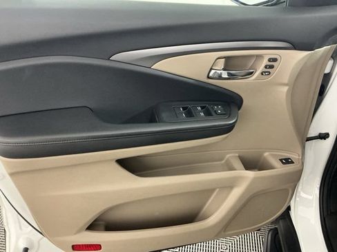 Used 2020 Honda Pilot EX-L image 7