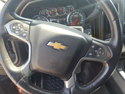 Used 2016 Chevrolet Silverado 1500 LTZ Z71 w/ LTZ Plus Package AWD/4WD image 5