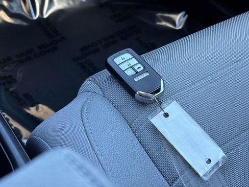 Certified 2021 Honda CR-V EX image 32