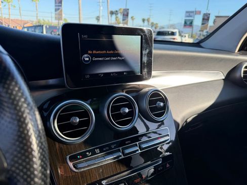 Used 2016 Mercedes-Benz GLC 300 w/ Premium Package image 19
