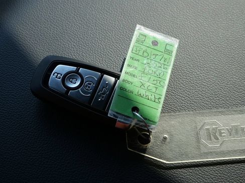New 2026 Ford F150 XLT w/ Equipment Group 302A MID AWD/4WD image 28