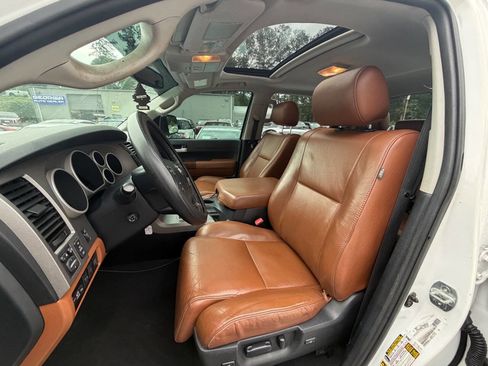 Used 2012 Toyota Tundra Limited w/ Memory Pkg AWD/4WD image 12