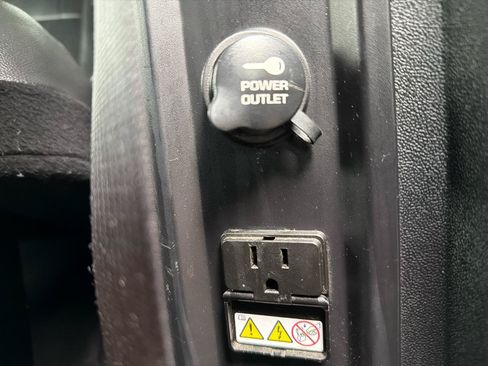 Used 2019 Dodge Grand Caravan GT FWD image 17