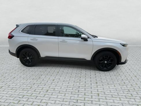 Used 2025 Honda CR-V EX-L image 9