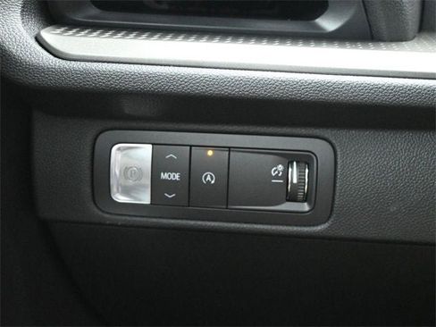 New 2026 Chevrolet Traverse LT w/ Enhanced Driving Package image 28