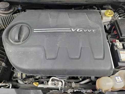 Used 2019 Jeep Cherokee Trailhawk w/ Comfort/Convenience Group image 30