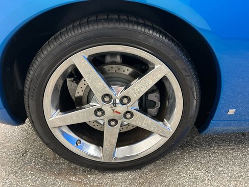 Used 2008 Chevrolet Corvette Coupe w/ Preferred Equipment Group image 32