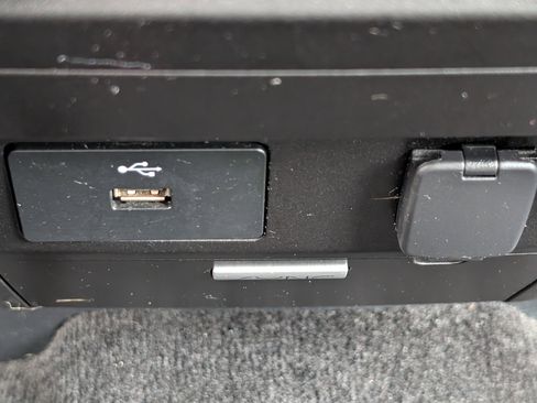 Used 2018 Ford F150 XLT image 17