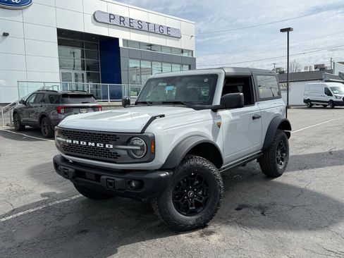 New 2026 Ford Bronco Badlands AWD/4WD image 1