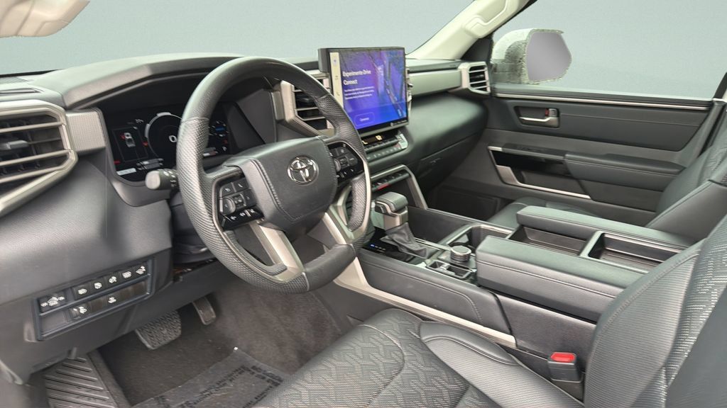 Used 2024 Toyota Tundra Limited w/ Power Package AWD/4WD image 32