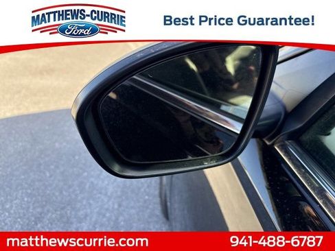 Used 2025 Nissan Altima 2.5 SV image 8