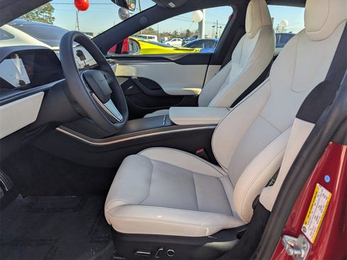 Used 2021 Tesla Model S Plaid image 10