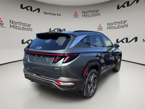 Used 2022 Hyundai Tucson SEL w/ Convenience Package image 4