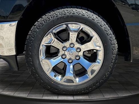Used 2019 RAM 1500 Big Horn RWD image 34