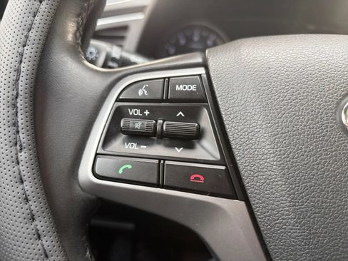 Used 2018 Hyundai Elantra Value Edition FWD image 30