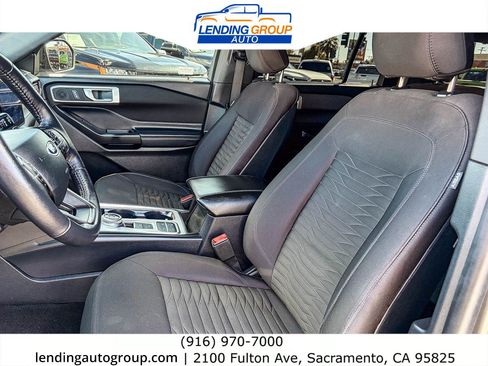 Used 2020 Ford Explorer XLT RWD image 16