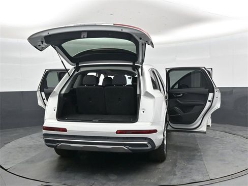 Used 2023 Audi Q7 3.0T Premium Plus image 52