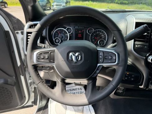 Used 2025 RAM 2500 Big Horn AWD/4WD image 12