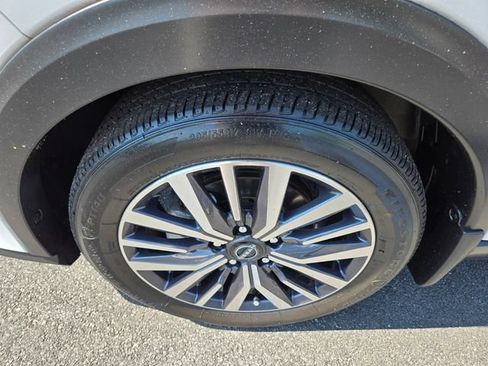 Used 2024 Nissan Kicks SV FWD image 24