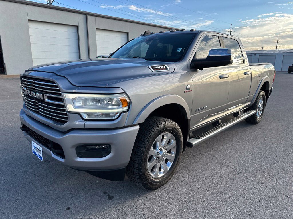 Used 2019 RAM 3500 Laramie AWD/4WD image 1