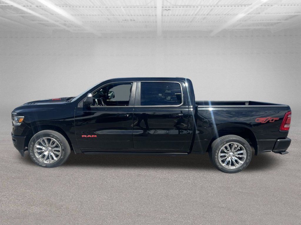 Used 2023 RAM 1500 Laramie AWD/4WD image 4