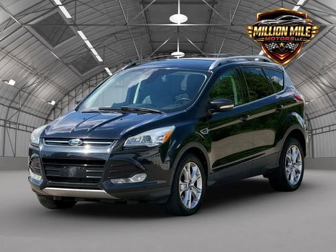 Used 2014 Ford Escape Titanium w/ Equipment Group 401A AWD/4WD image 6