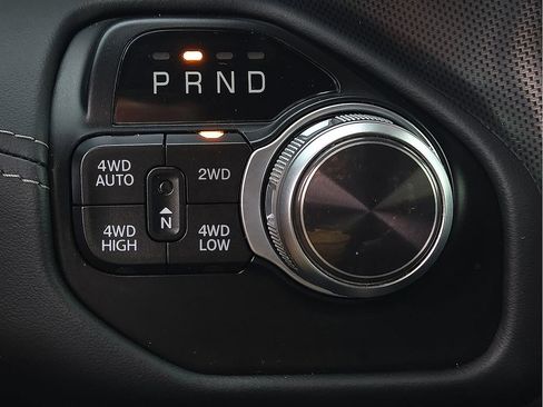 Used 2022 RAM 1500 Limited AWD/4WD image 14