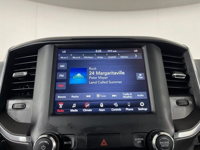 Used 2021 RAM 1500 Laramie w/ Sport Appearance Package AWD/4WD image 23