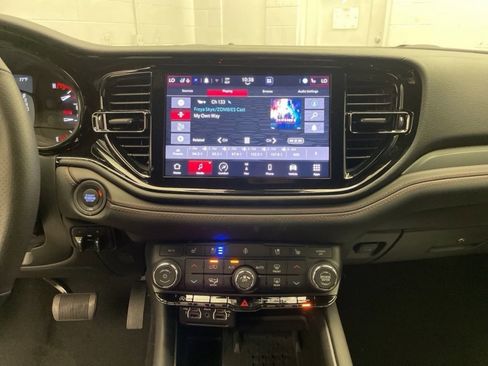 New 2026 Dodge Durango GT image 13