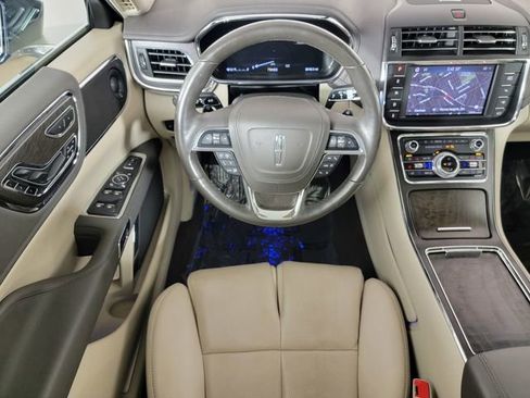Used 2020 Lincoln Continental Reserve AWD/4WD image 25