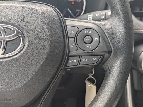 Used 2024 Toyota RAV4 LE FWD image 22