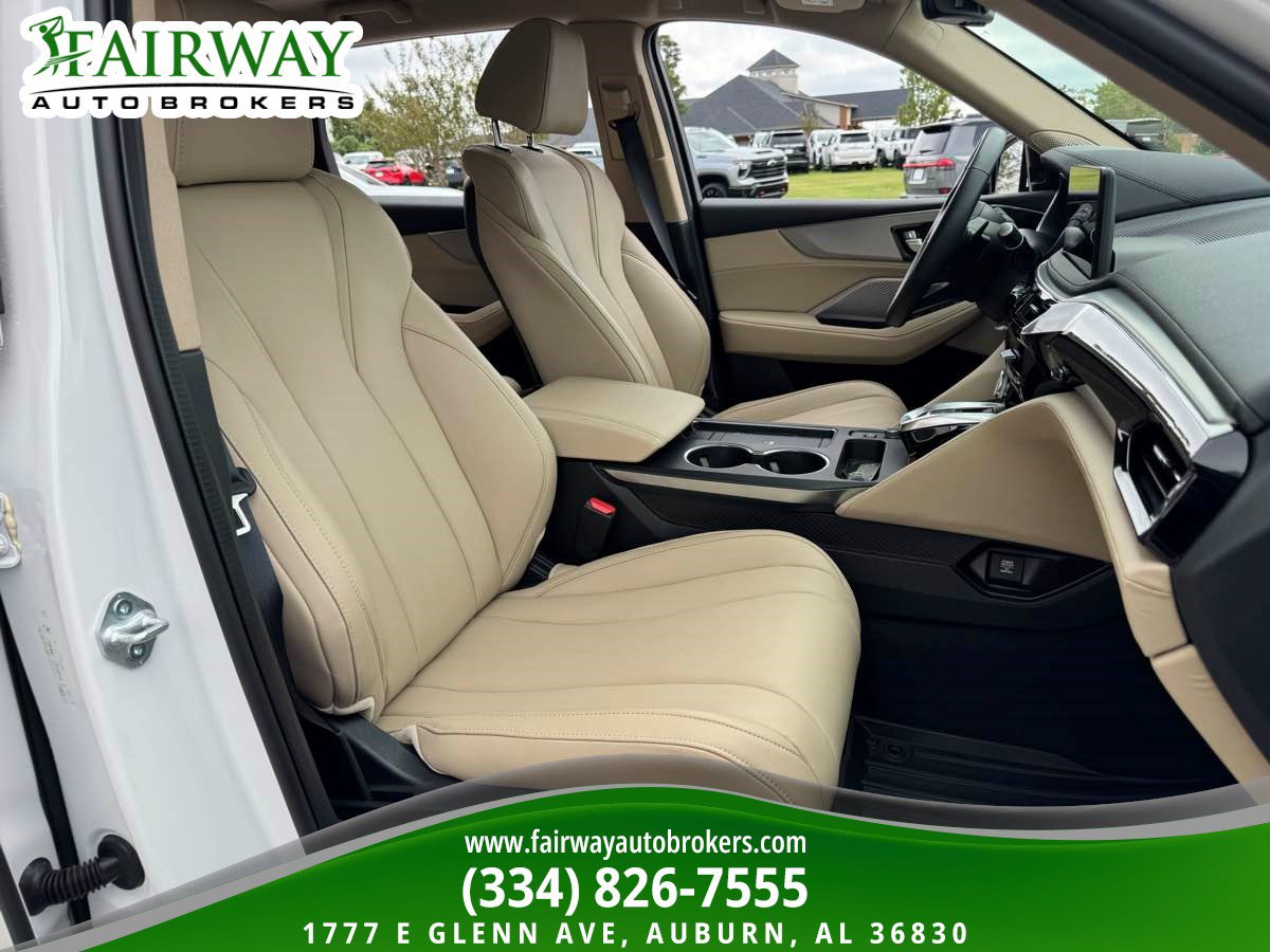 Used 2025 Acura MDX FWD image 12