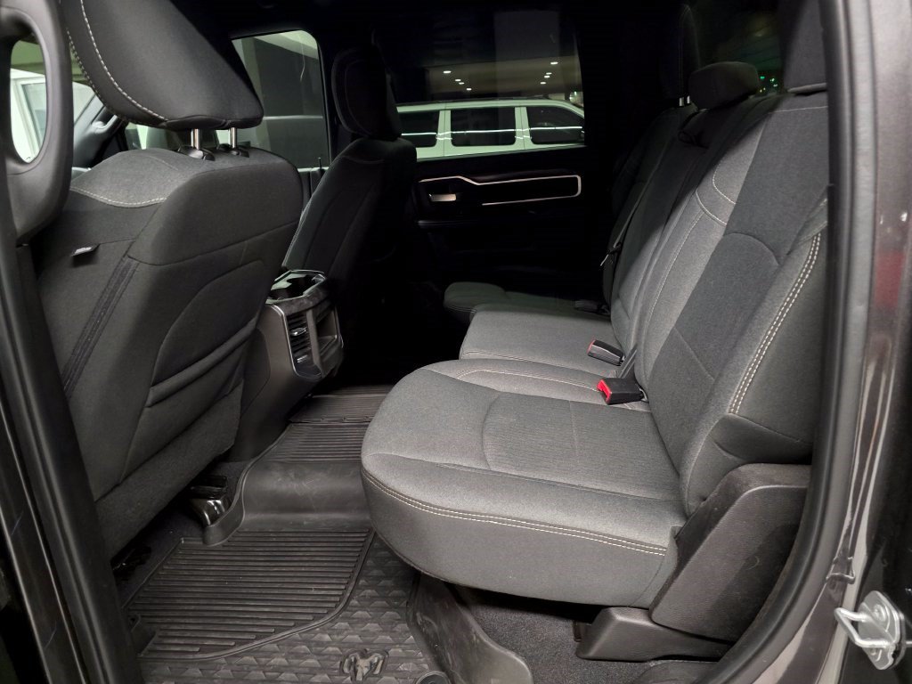 Used 2024 RAM 3500 Big Horn w/ Night Edition AWD/4WD image 33