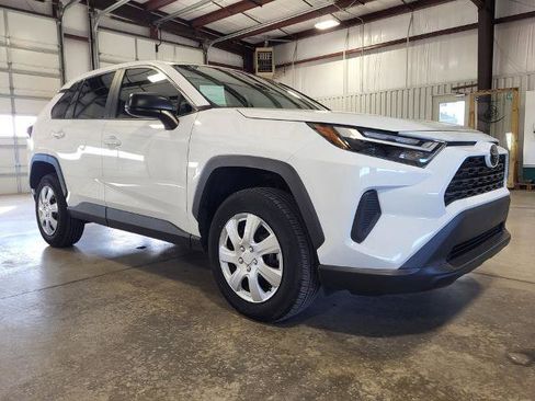 Used 2025 Toyota RAV4 LE image 8