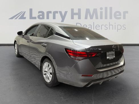 Certified 2023 Nissan Sentra S image 3