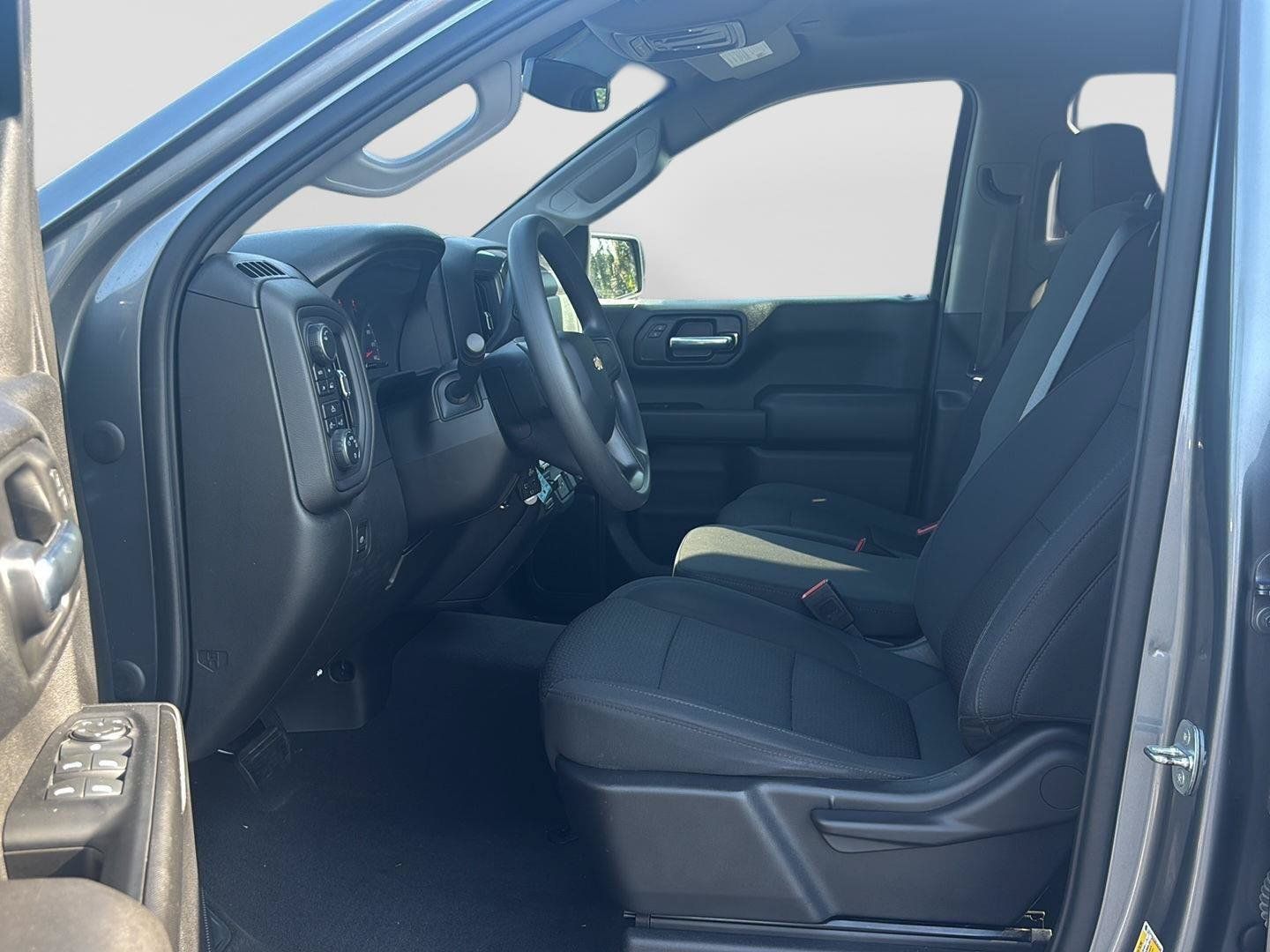 Used 2021 Chevrolet Silverado 1500 Custom AWD/4WD image 17