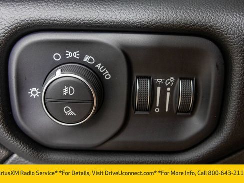 Used 2024 RAM 2500 Laramie w/ Snow Chief Group AWD/4WD image 40