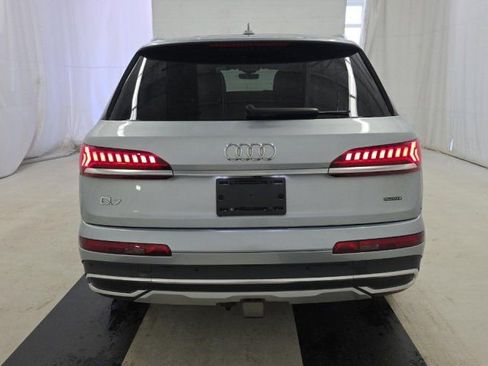 Used 2023 Audi Q7 2.0T Premium w/ Convenience Package AWD/4WD image 5