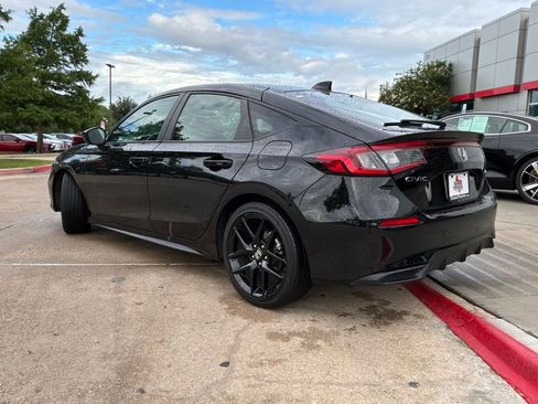 Used 2025 Honda Civic Sport image 8
