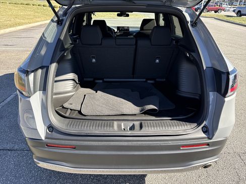 Used 2025 Honda HR-V Sport image 32